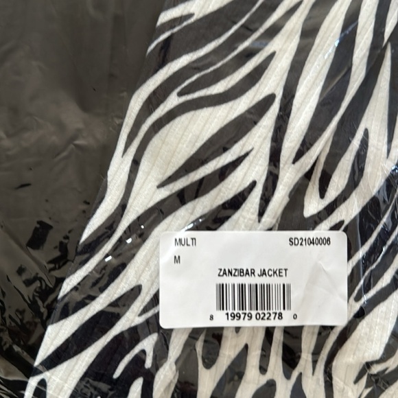 Area Star Zebra Blazer Size Medium NWT - Picture 4 of 5